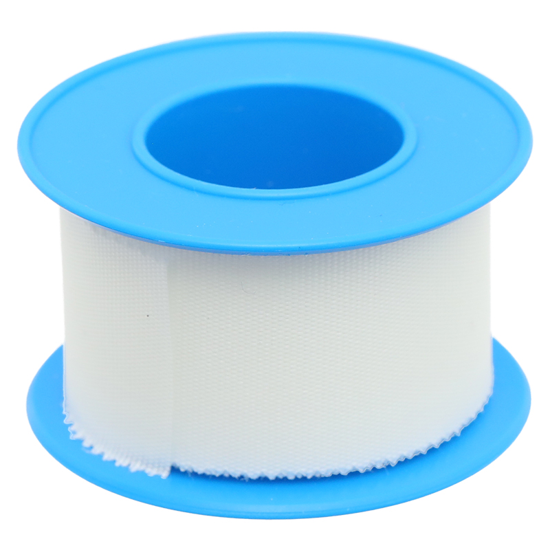 Băng keo lụa Plaid Young Plaster-Silk (1.25cm x 5m) hộp 1 cuộn - 11